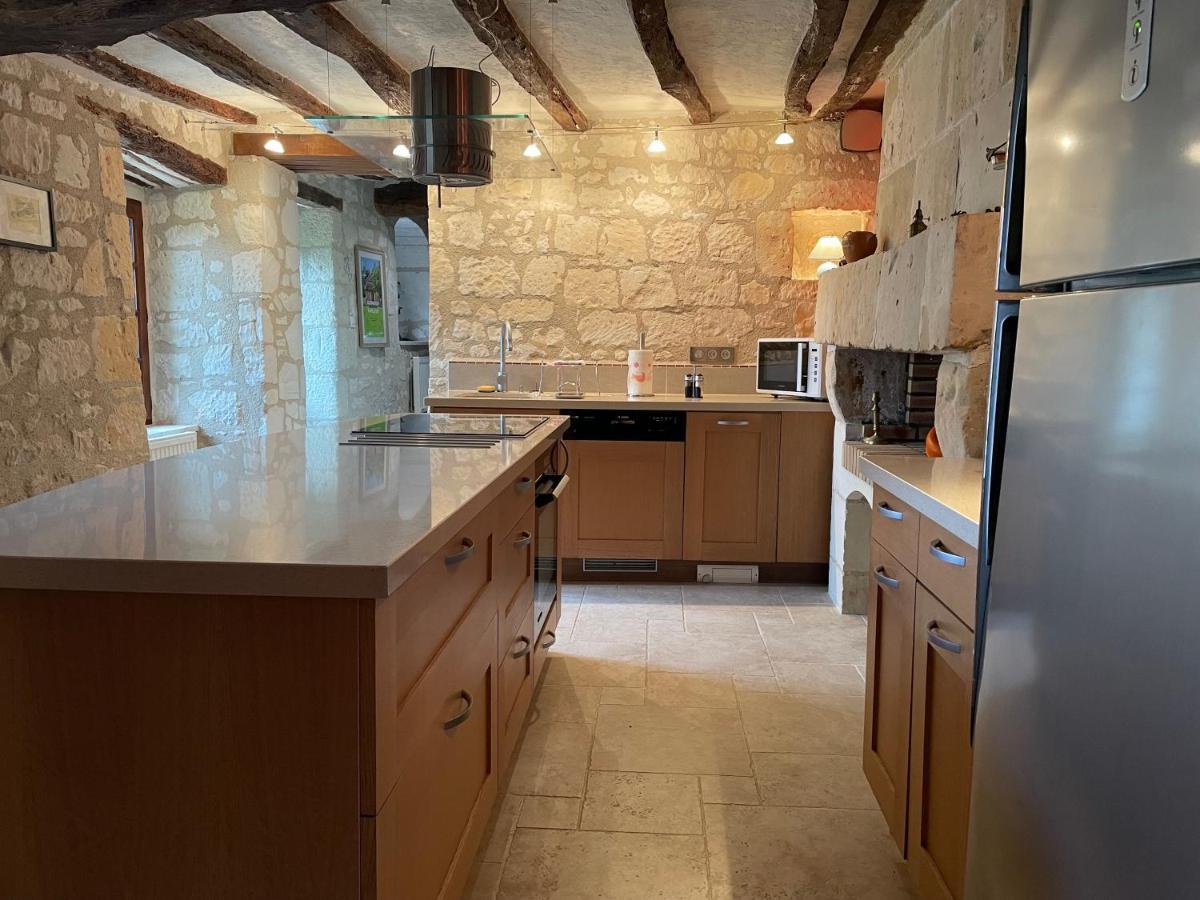 Holiday home Le D'eleanor De Charme Avec Jacuzzi Prive